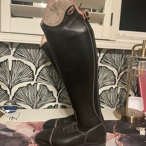 Brand New!!! DeNiro Salento dress boots, size 37 slim calf.